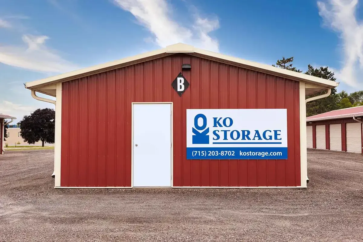 ko storage sign outside building