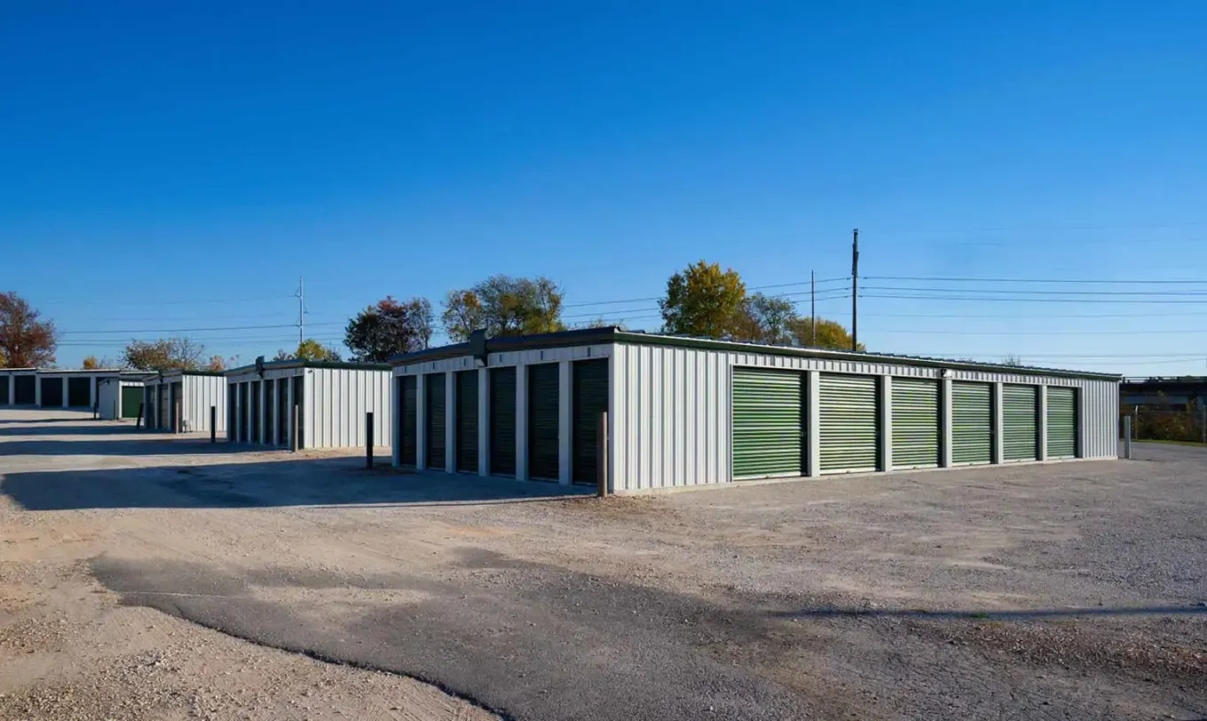Drive up units at KO Storage