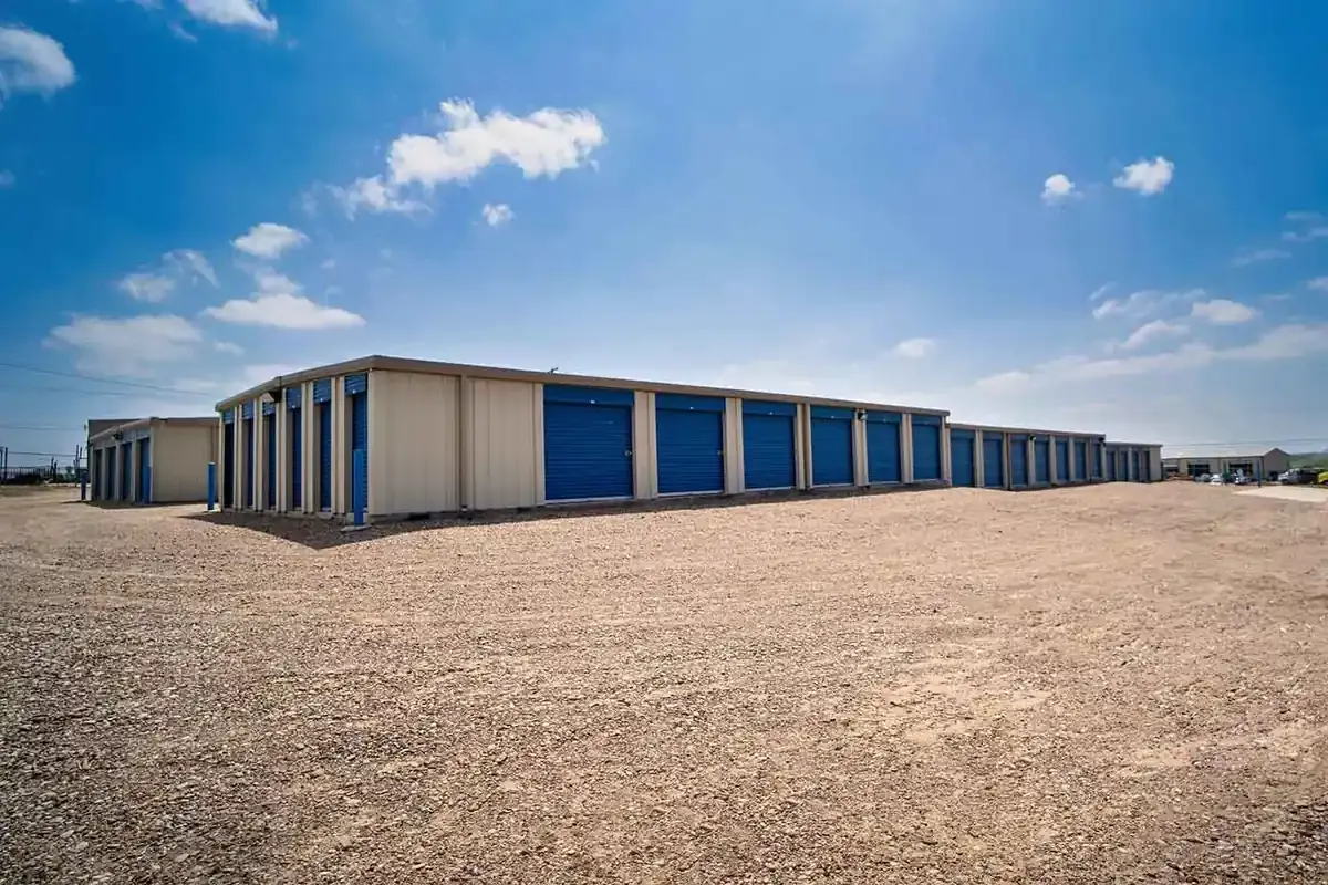 Drive up units at KO Storage