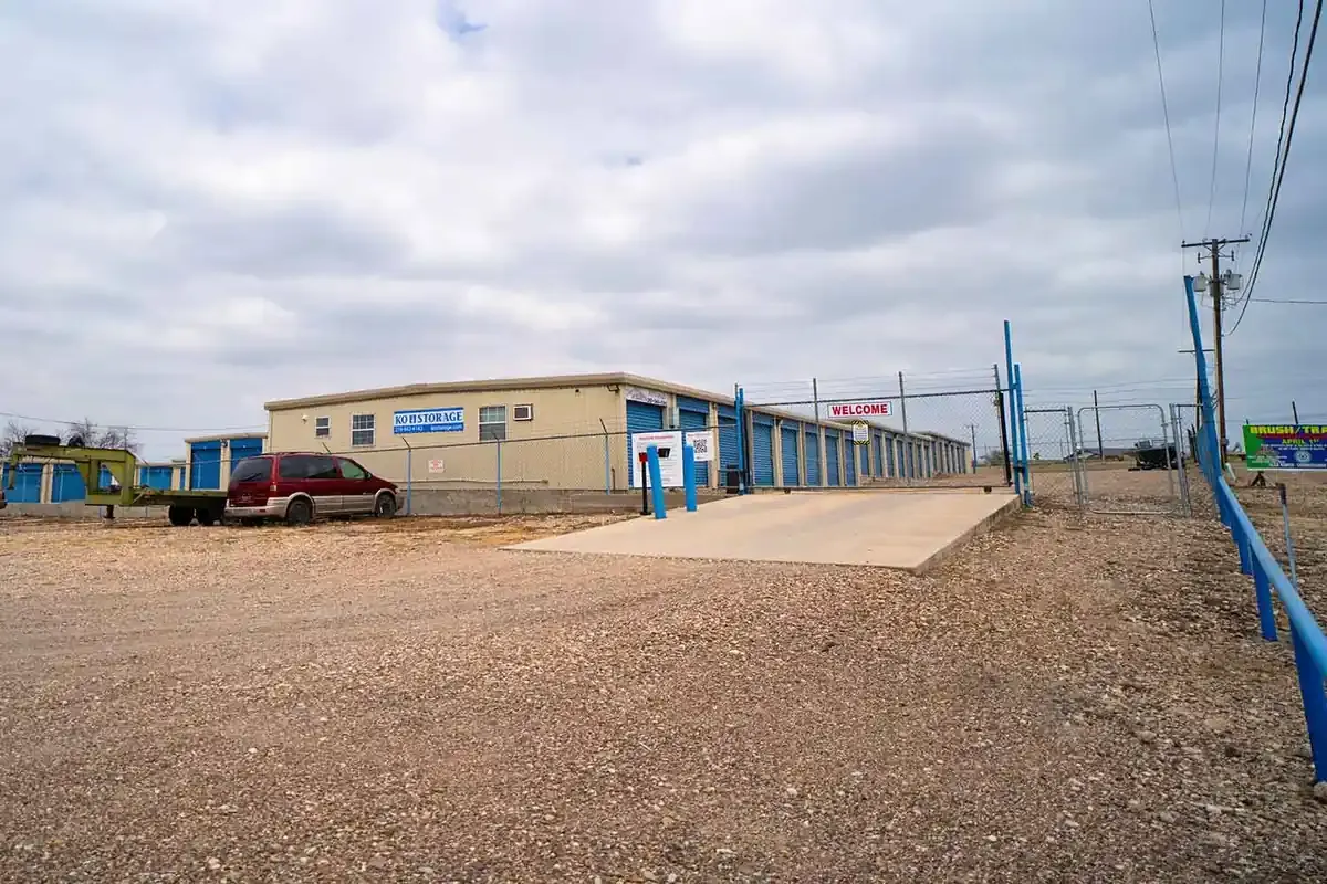 Security gate at KO Storage