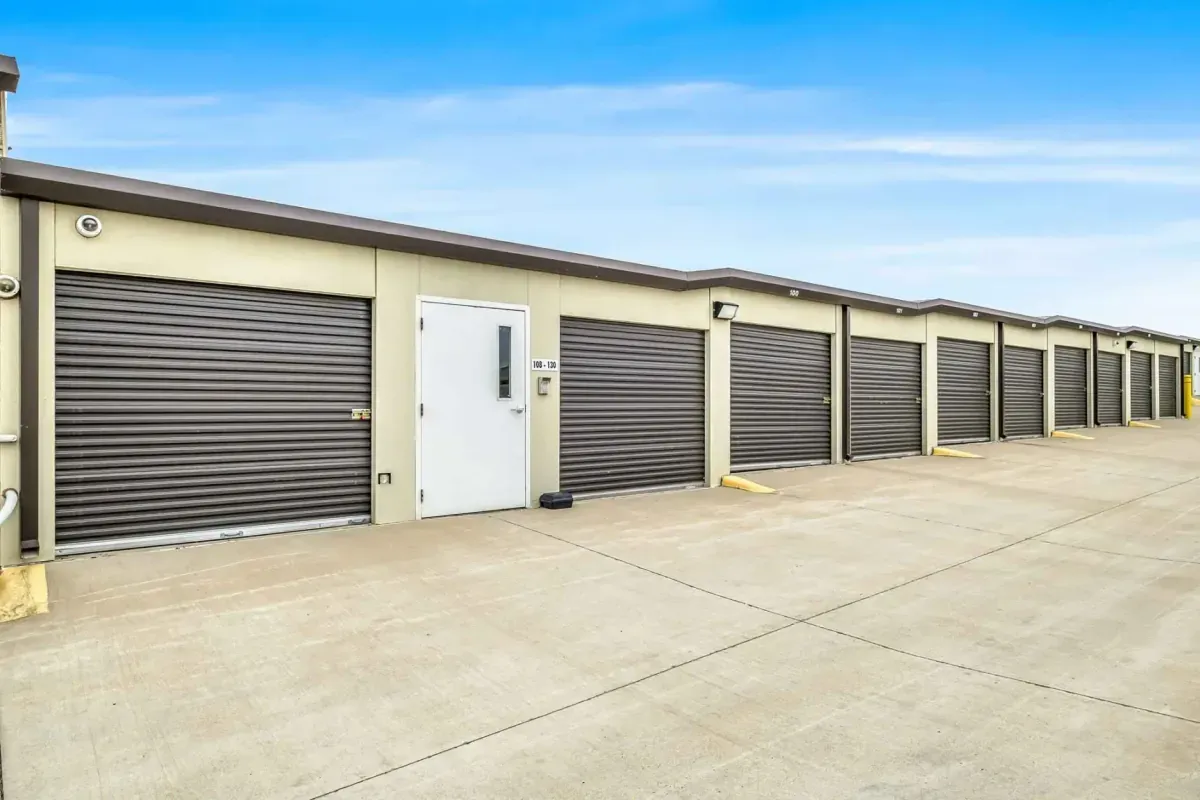 Drive up units at KO Storage