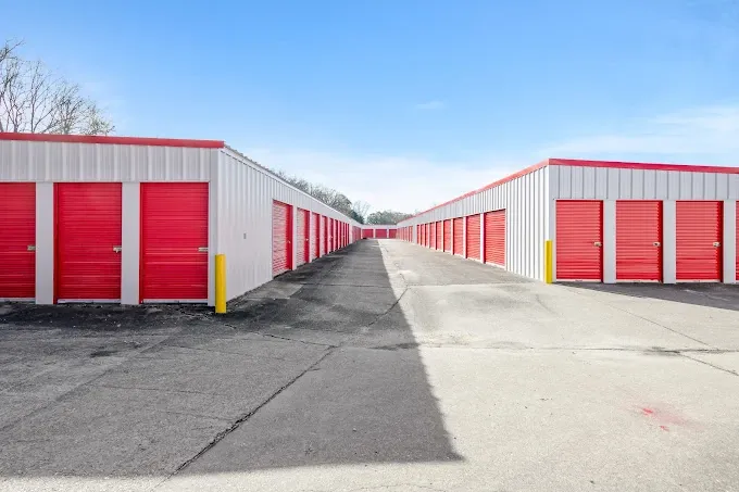 A narrow row of storage units.