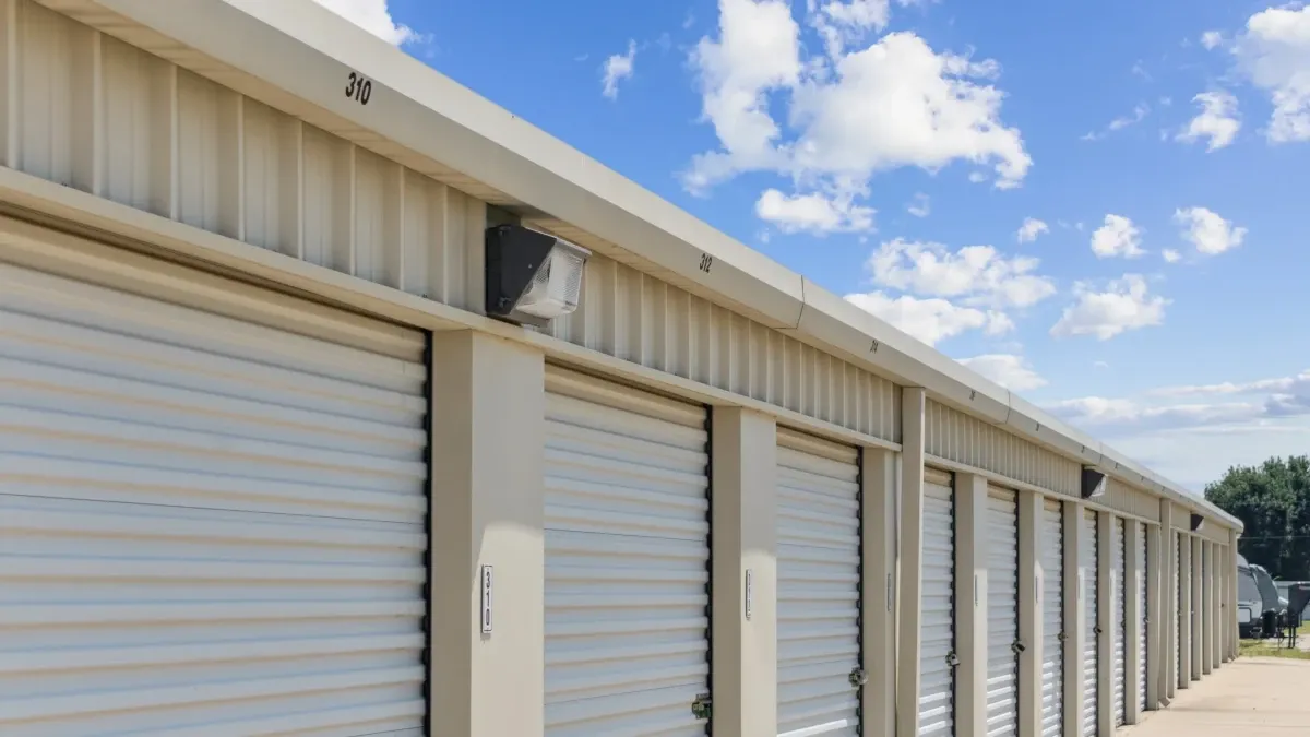 Floodlights at KO Storage